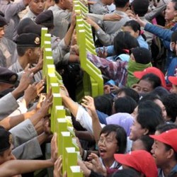 Depnakertrans Kirim Tim Mediasi ke HM Sampoerna